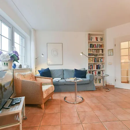 Apartment Luv Und Lee Pilsum *